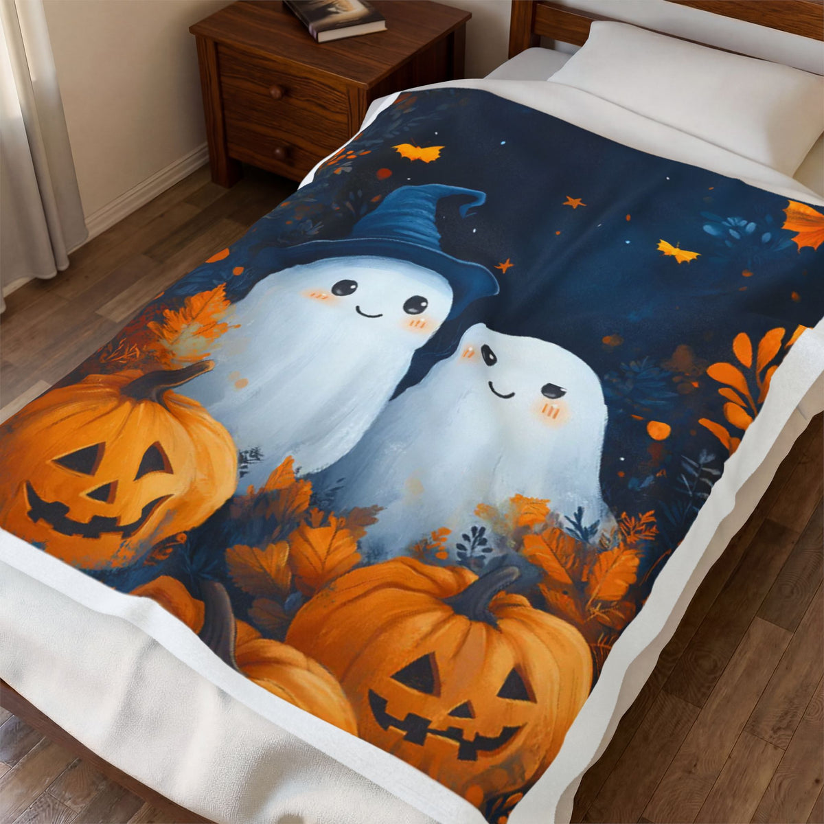 Halloween Ghosts Velveteen Plush Blanket — Cute Pumpkin Night Throw